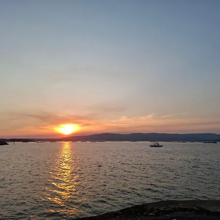 Lua * Vilanova de Arousa